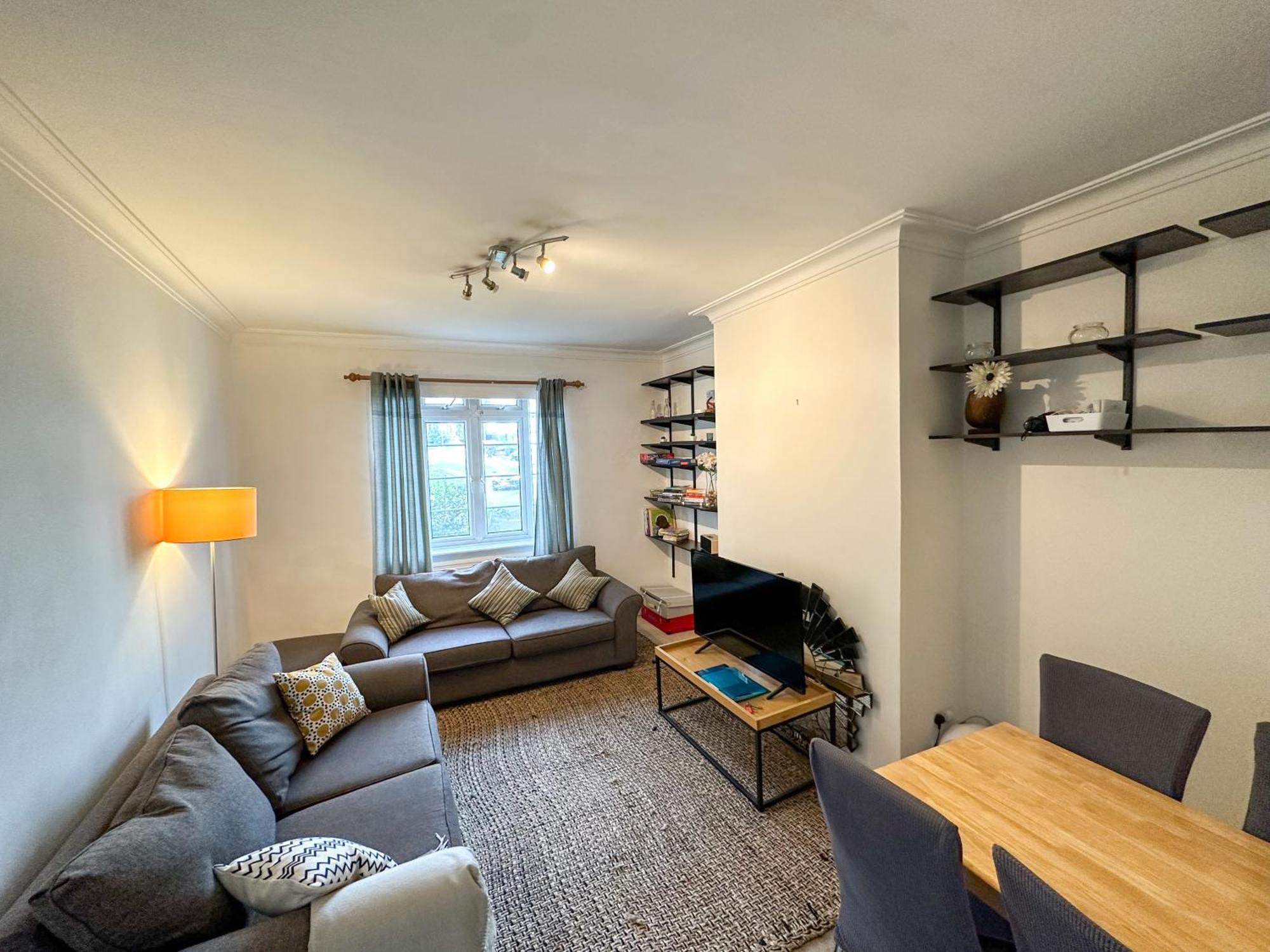 2 Bed Flat - Short Walk From Brent Cross Station Leilighet Hendon Eksteriør bilde